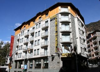 hotel Comtes D Urgell + Borda Tipica Andorrana