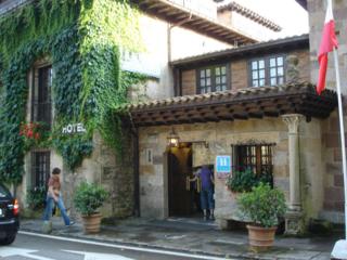 hotel Hotel Museo Santillana