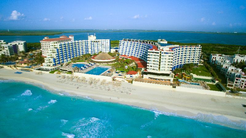 hotel Crown Paradise Club Cancun All Inclusive