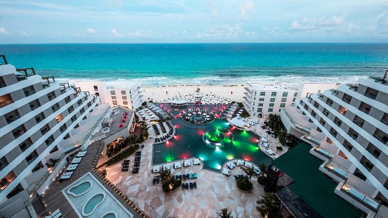 hotel Me Cancun Complete Me All Inclusive