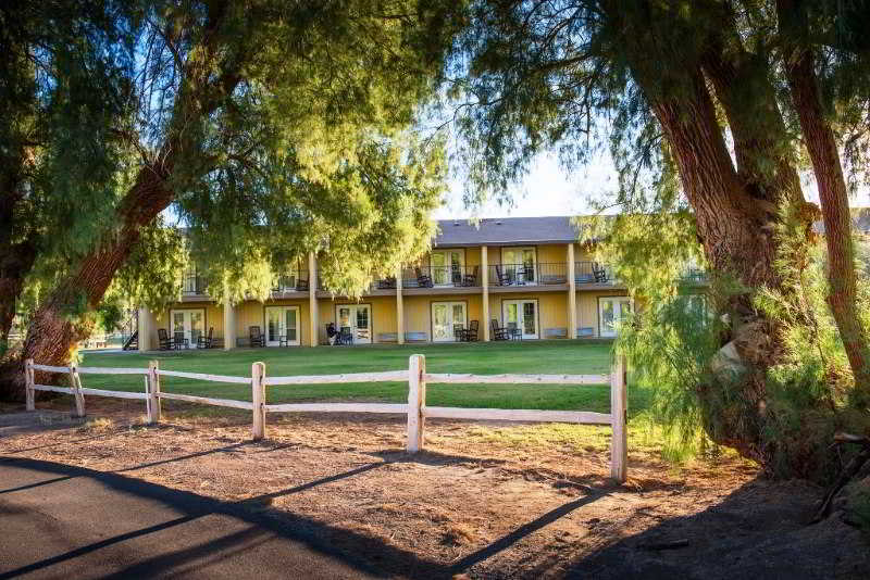 hotel Furnace Creek Ranch