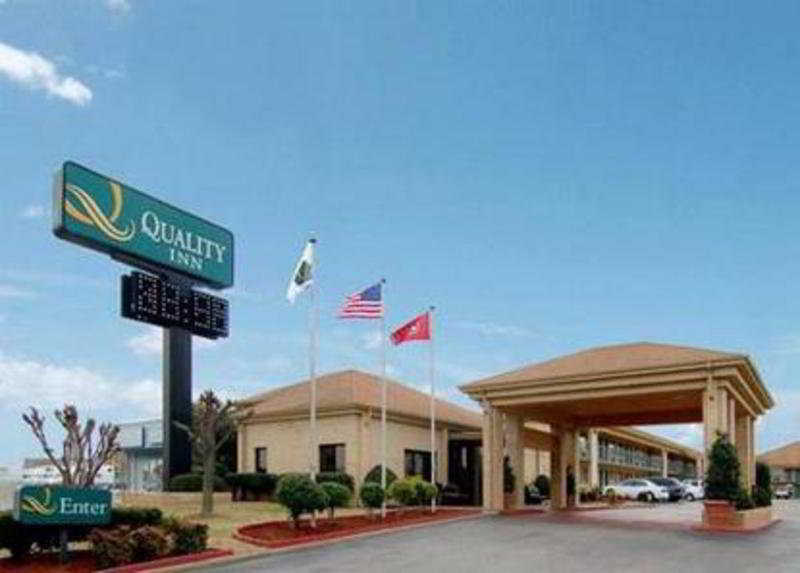 hostal Quality Inn Airport/graceland