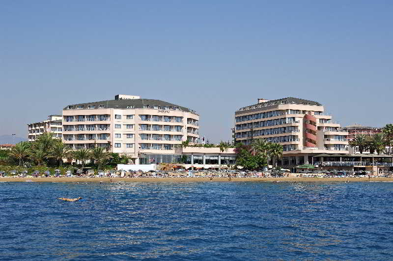 hotel Aska Just In Beach