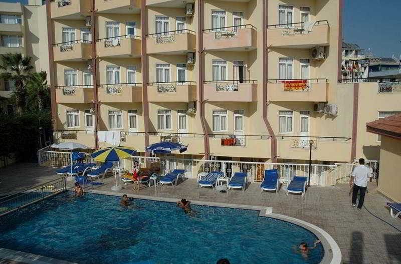 hostal Truva Beach