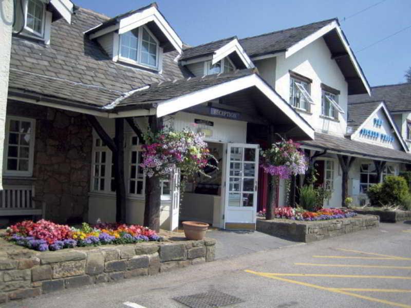 hotel Macdonald Tickled Trout