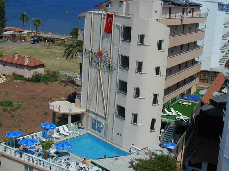 apartamentos Exelsior Beach Aparthotel