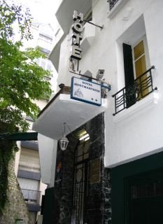 hotel Montmartrois