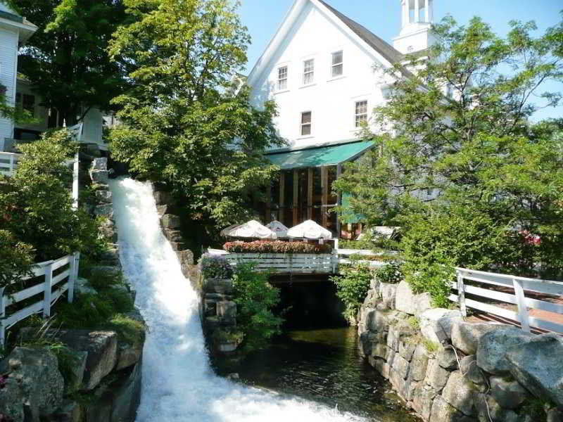 hotel The Chase House At Mill Falls