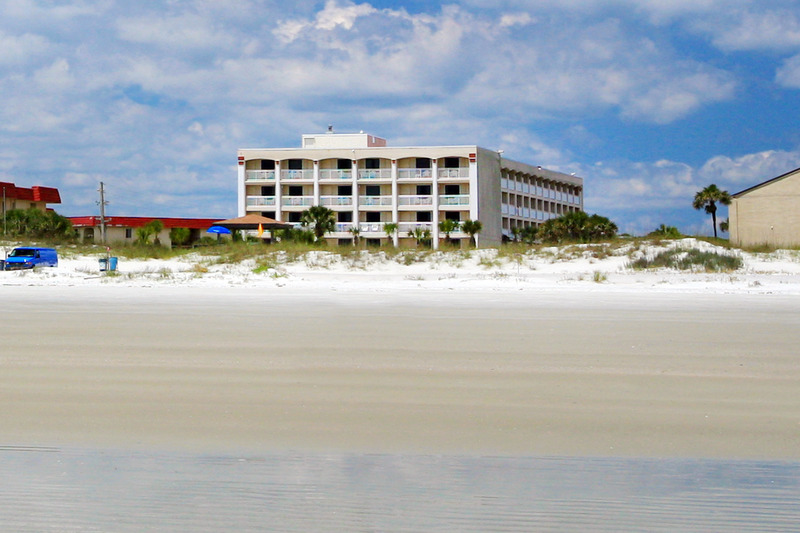 hotel Holiday Isle Oceanfront Resort