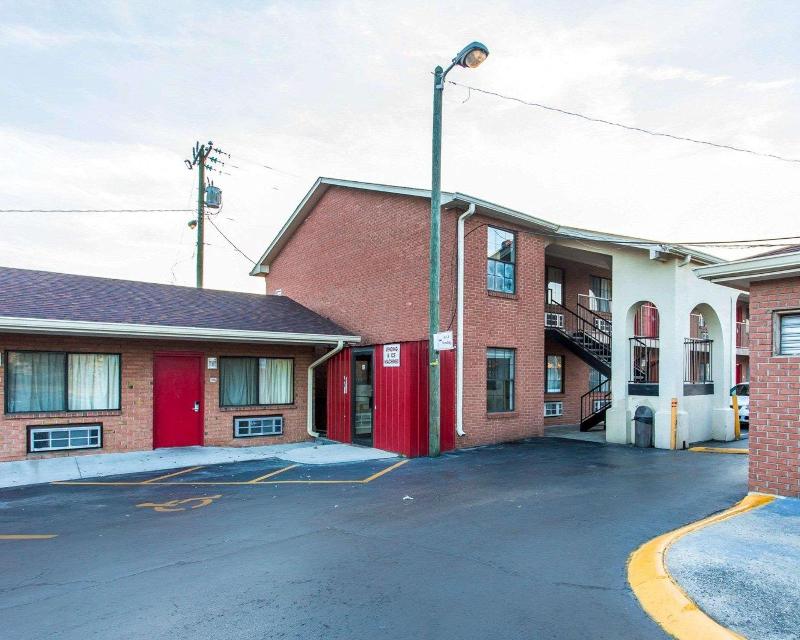 hotel Econo Lodge North