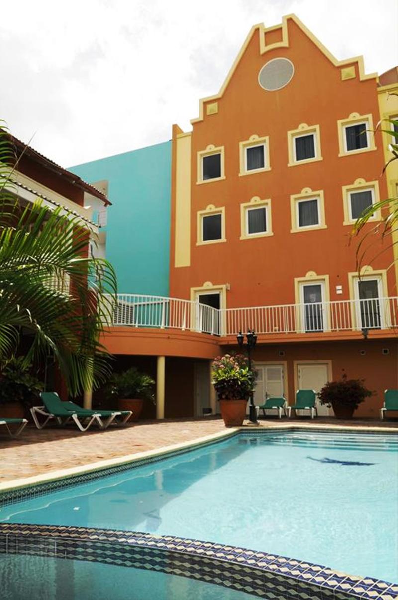 hotel Howard Johnson Curacao Plaza