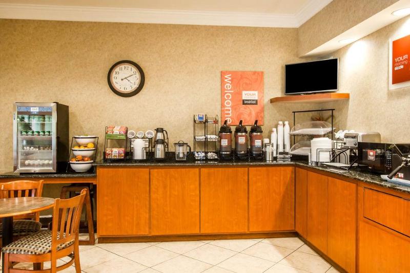 hotel Quality Inn & Suites