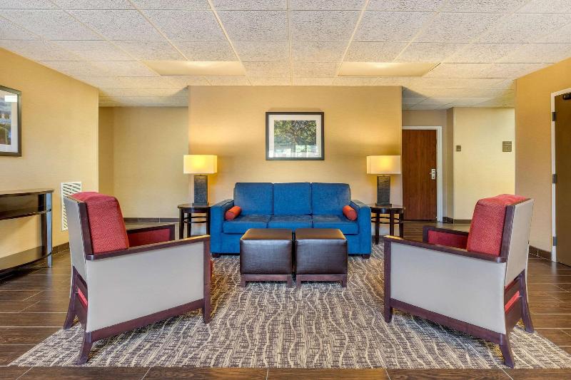 hotel Comfort Suites