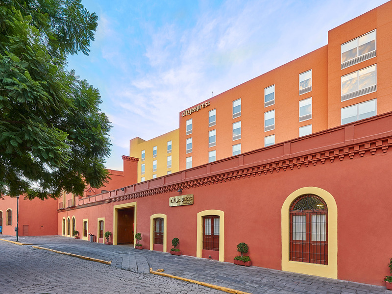 hotel City Express Puebla Centro