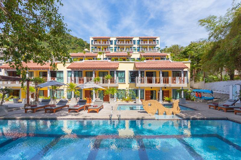 hotel By The Sea Khao-khard Beach Phuket