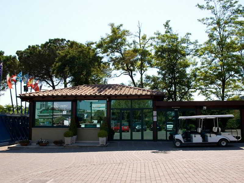 apartahotel Flaminio Village Residence (bungalow Park)