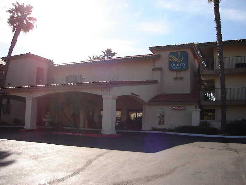 hotel Quality Inn & Suites (carlsbad)