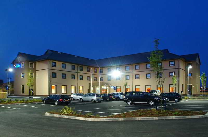 Fotos Hotel Express By Holiday Inn Antrim