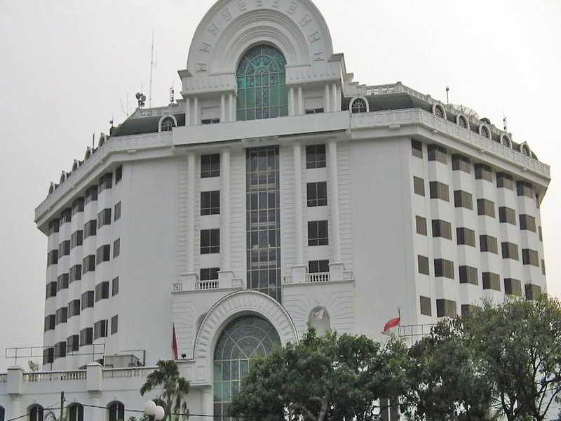 hotel  Batavia