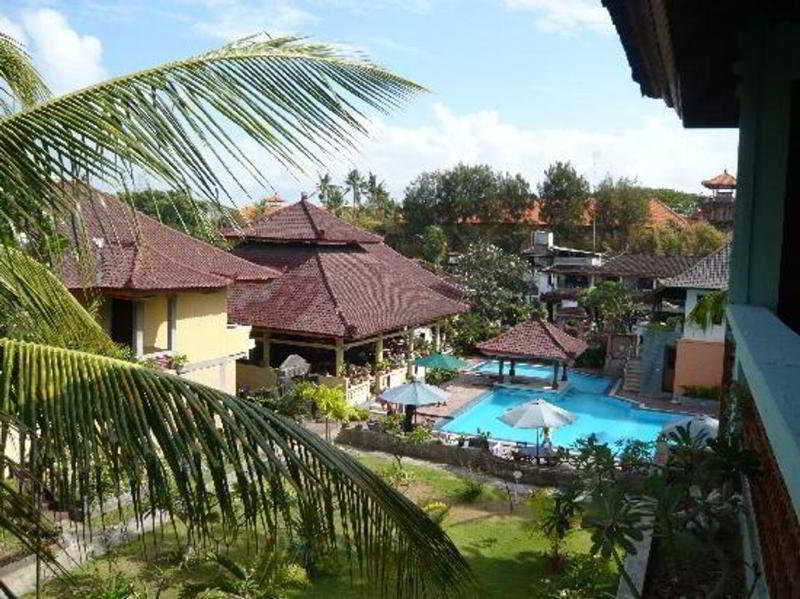 hotel Bakung Beach Resort