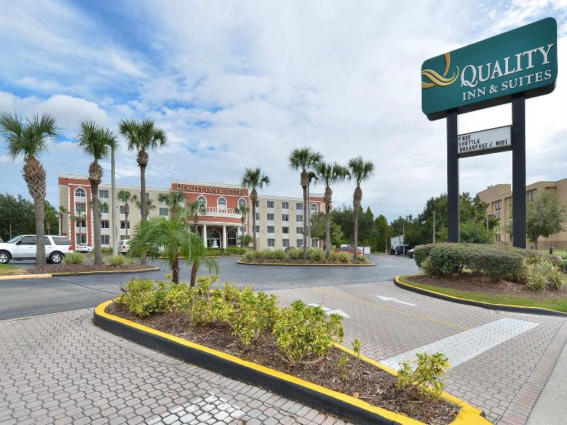 hotel Quality Inn & Suites