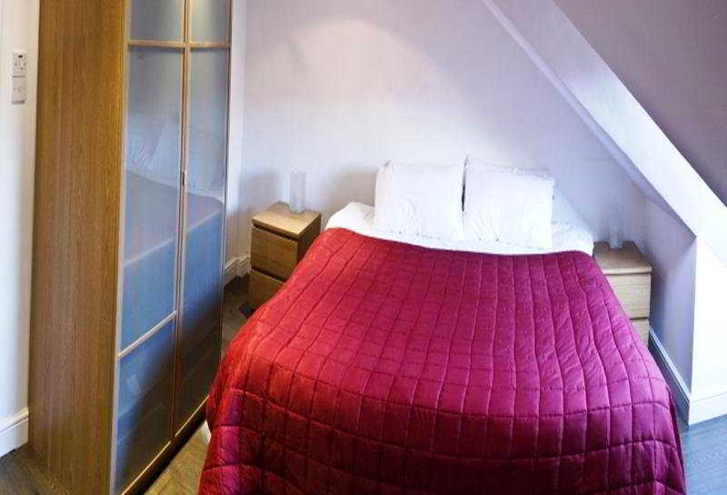 hotel 16/4 York Place Lets In The City Edinburgh