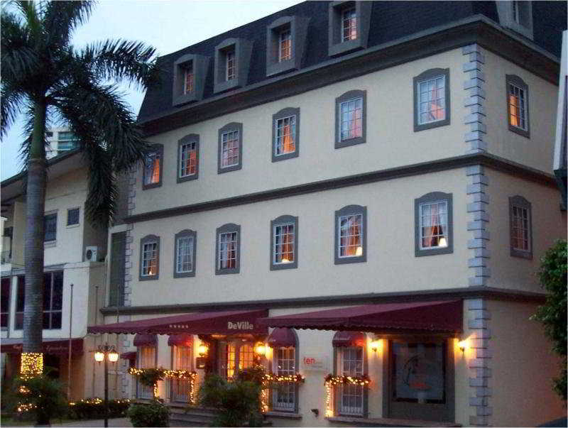 hotel Deville