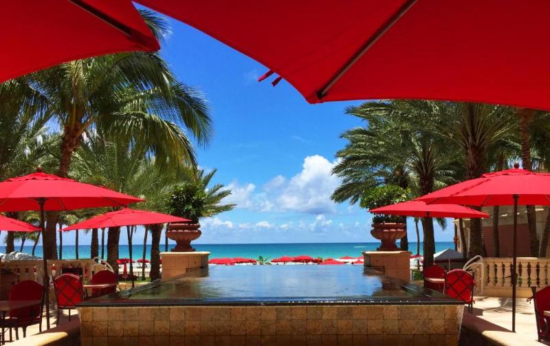 hotel Acqualina Resort & Spa On The Beach