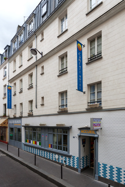 hotel Comfort Hotel Paris La Fayette