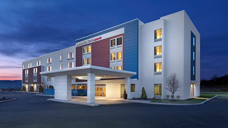 hotel Cambria Suites Indianapolis Airport