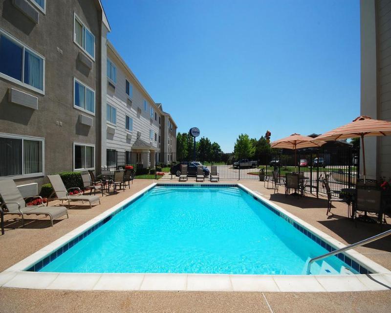 hotel Suburban Extended Stay Dfw Airport North