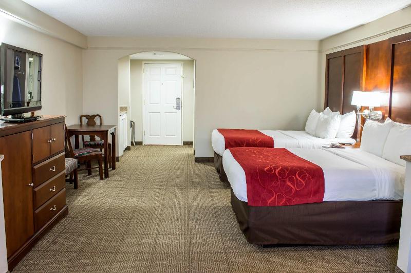 hotel Comfort Suites Greensboro Airport