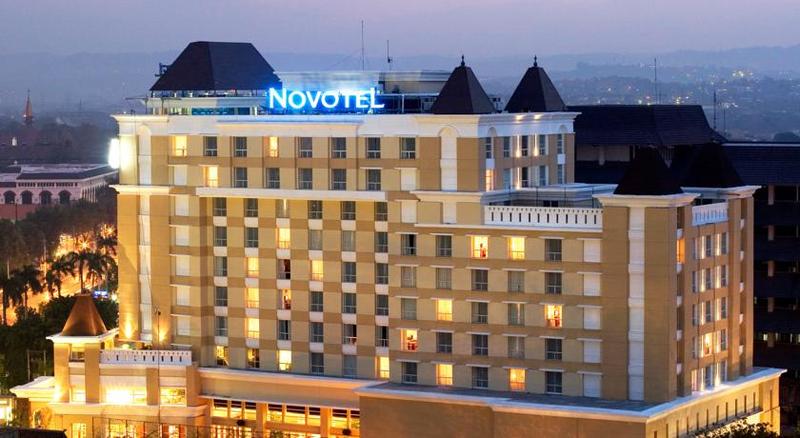 hotel Novotel Semarang