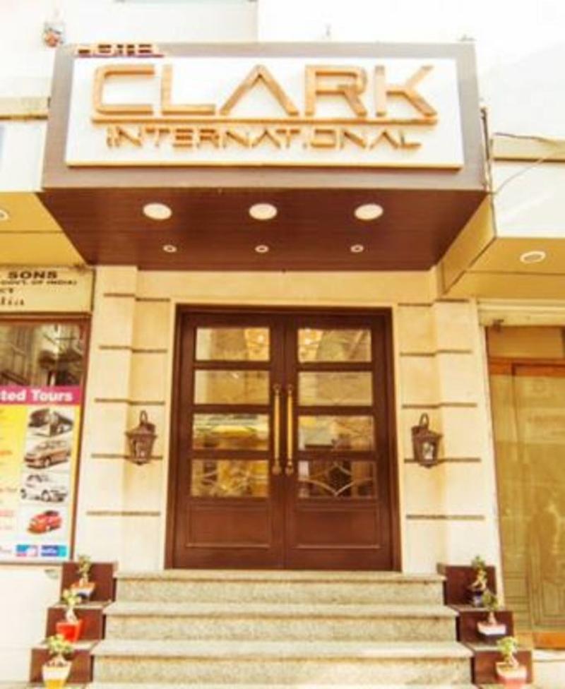 hotel Clark International