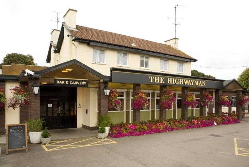 lodge Highwayman Hotel