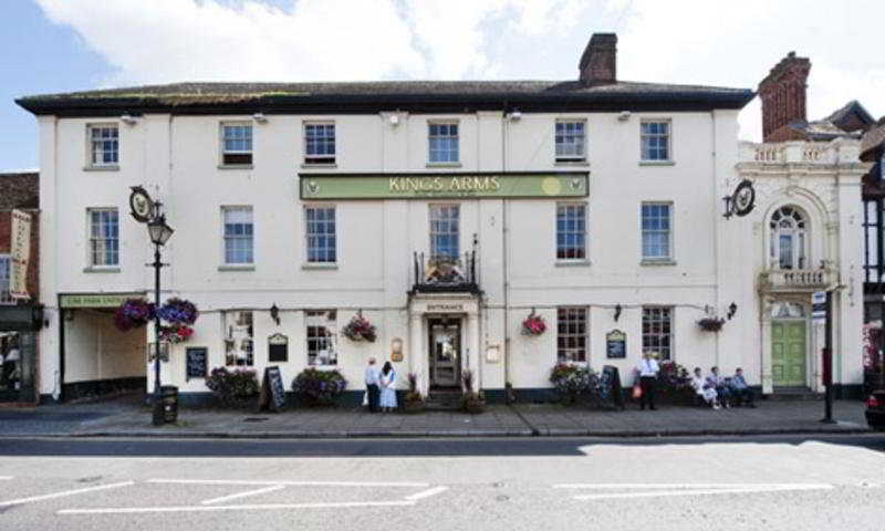 lodge Kings Arms Hotel