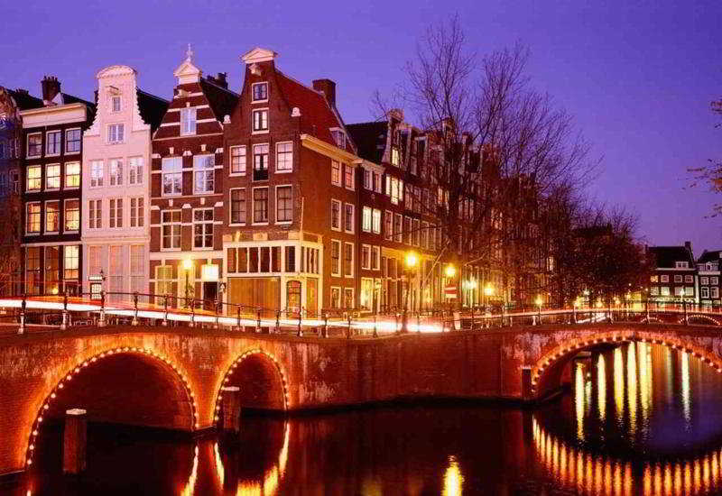 hotel Roulette Amsterdam 3*