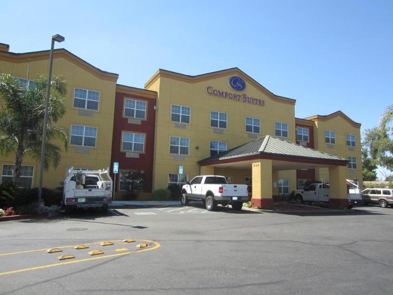 hotel Comfort Suites - Downtown