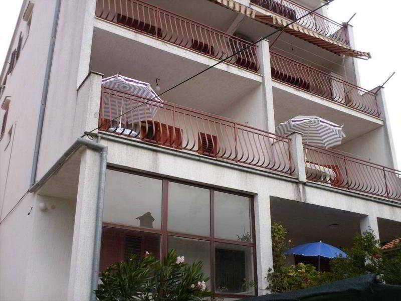 hotel Apartmani Srsen