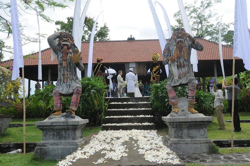 hotel Tirta Ayu