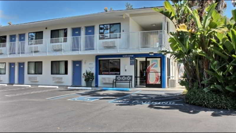 hotel Motel 6 San Luis Obispo North