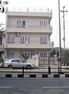 hotel Noida Bnb