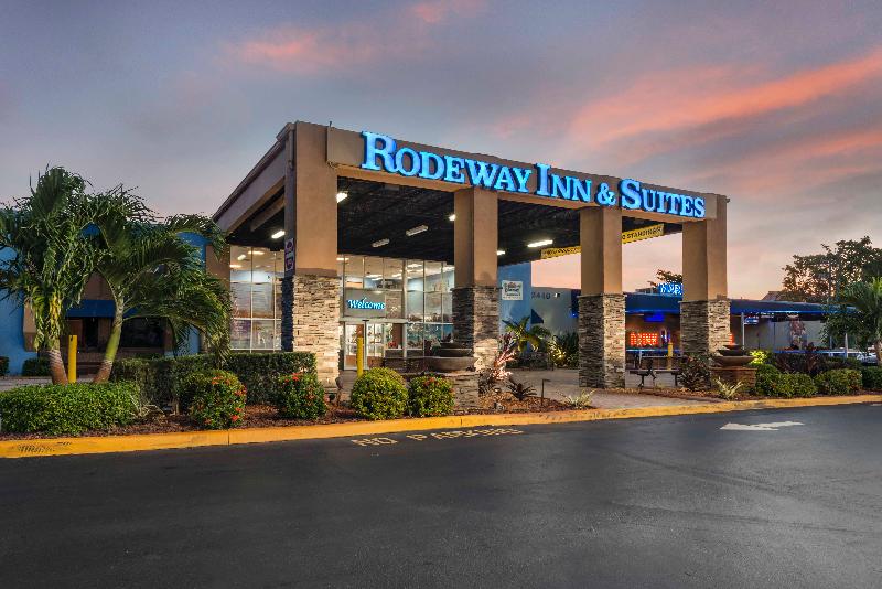 hotel Rodeway Inn & Suites Fll Airport - Cruise Port