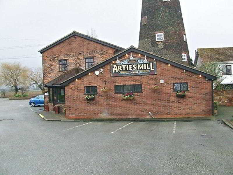 hotel Arties Mill & Lodge