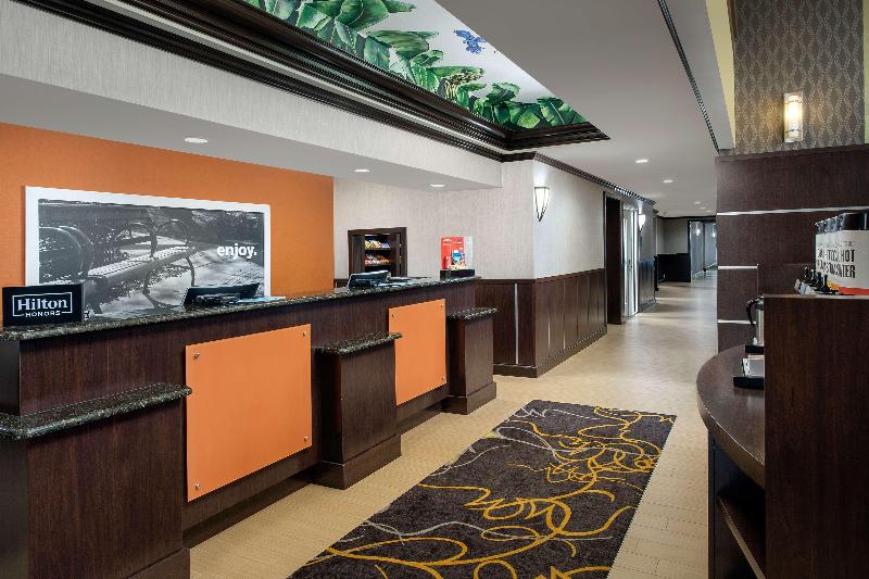 hotel Hampton Inn And Suites Lake City