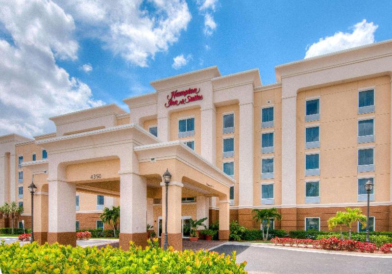 hotel Hampton Inn & Suites Fort Myers-colonial Blvd