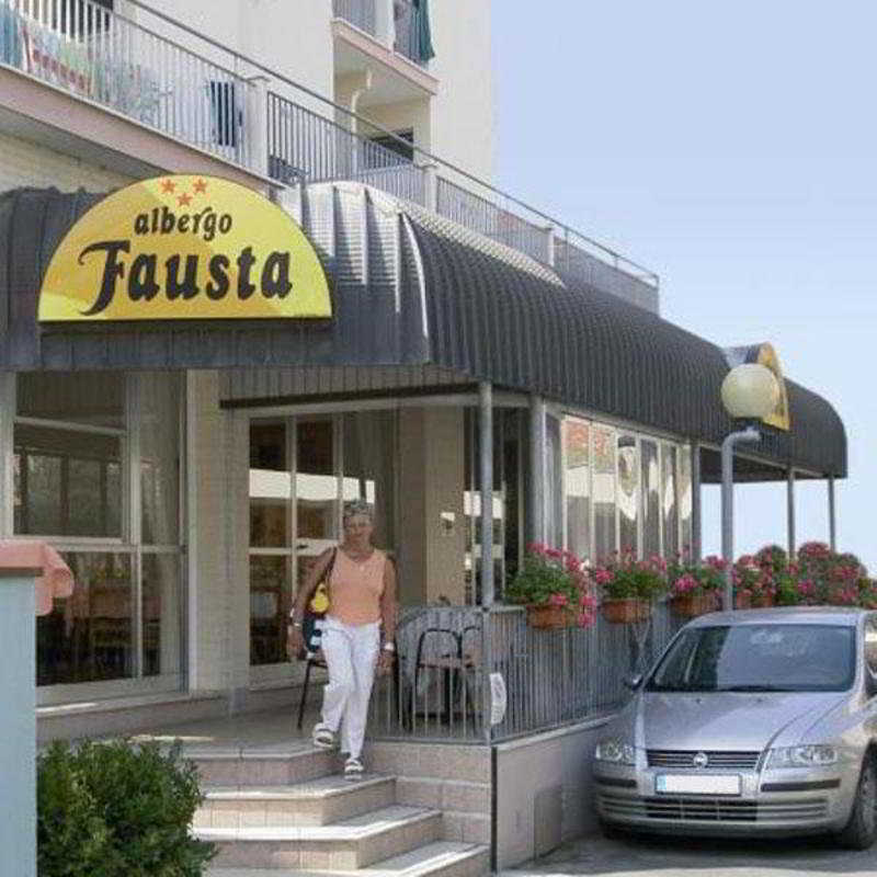 hotel Fausta Igea Marina