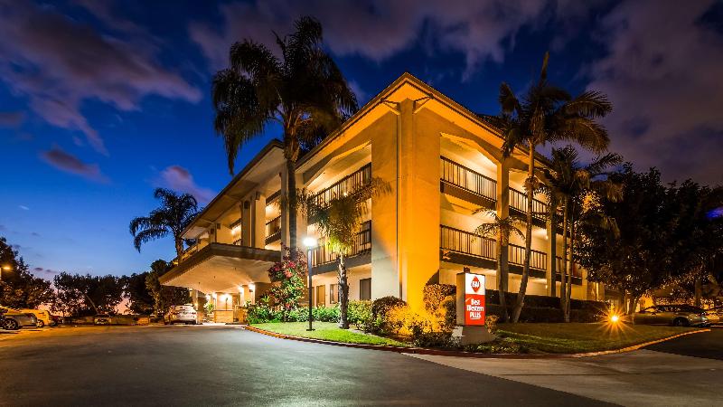 hostal Best Western Plus Orange County Airport