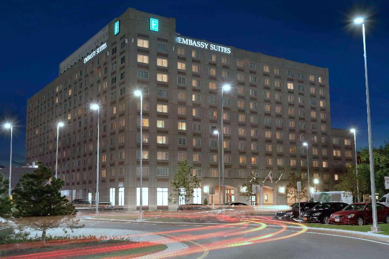 hotel Embassy Suites Boston Logan Airport