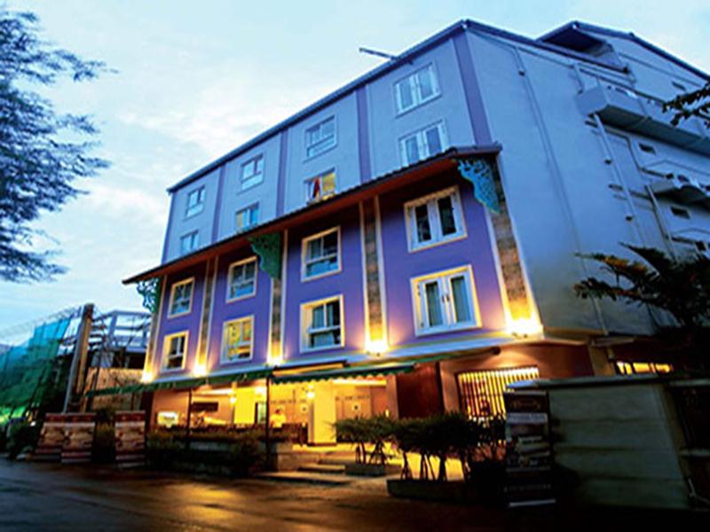 hostal Sawasdee Hotel @ Sukhumvit Soi 8